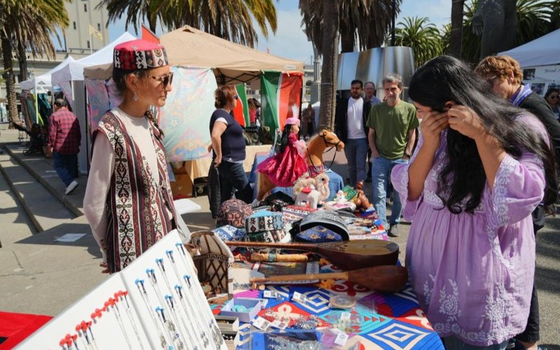 Сан-Францискода киіз үйі