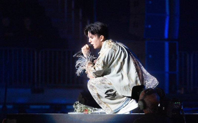 Dimash Qudaibergen performs history-making first-ever concert at Madison Square Garden