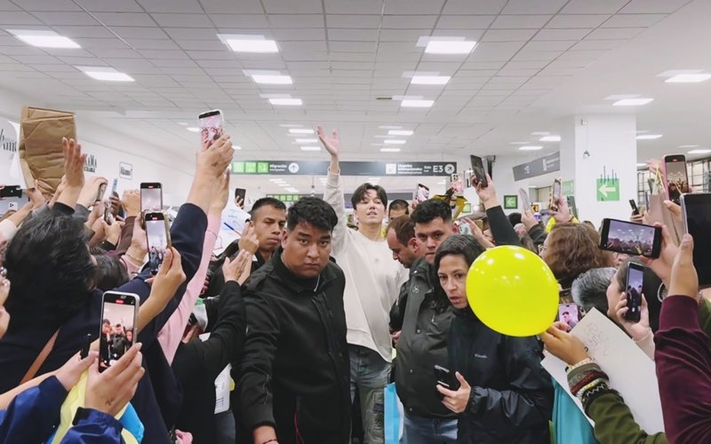 Мехикода Димашты жанкүйерлері ерекше қошеметпен қарсы алды