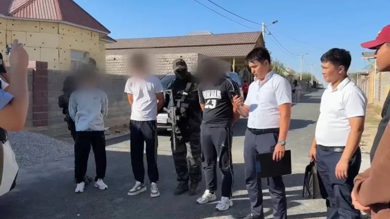 Синтетические наркотики в особо крупном размере изъяты в Шымкенте