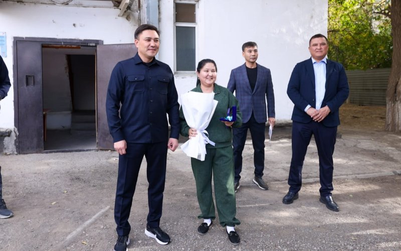 Зеленая балка: вручение ключей Зеленая балка: вручение ключей