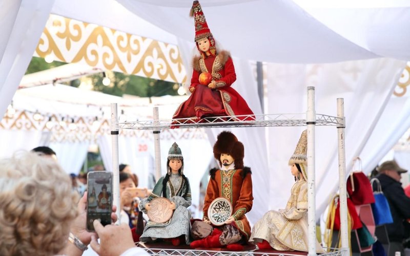 Алматы официально получил статус «Всемирного города ремесел» алматы. ремесленники