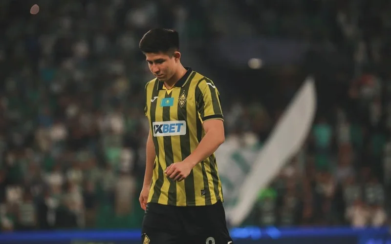 Футболист Дастан Сатпаев возглавил список самых результативных 16-летних игроков