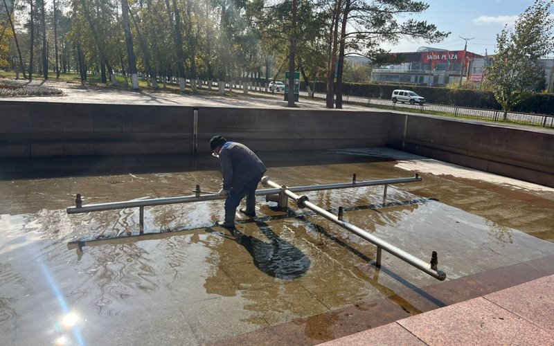 Фонтаны законсервировали в Павлодаре фонтаны