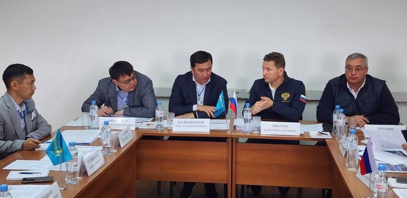 Kazakhstan, Russia discuss North-South transport corridor development