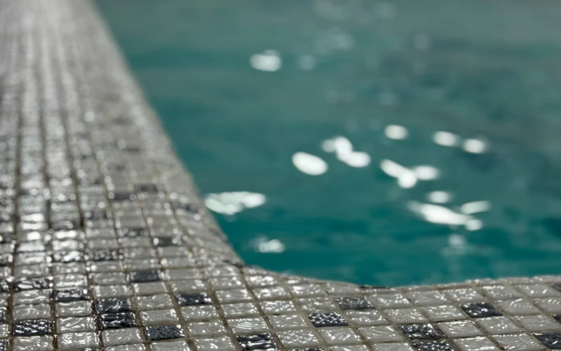 бассейн, утонул