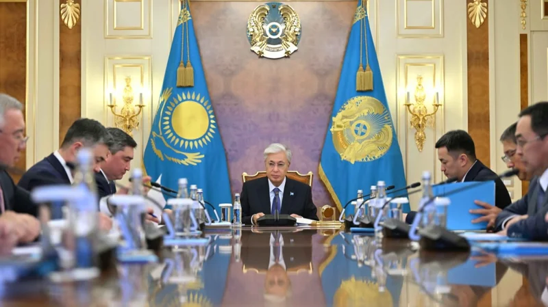 Президент призвал перейти к качественным преобразованиям для повышения доходов казахстанцев