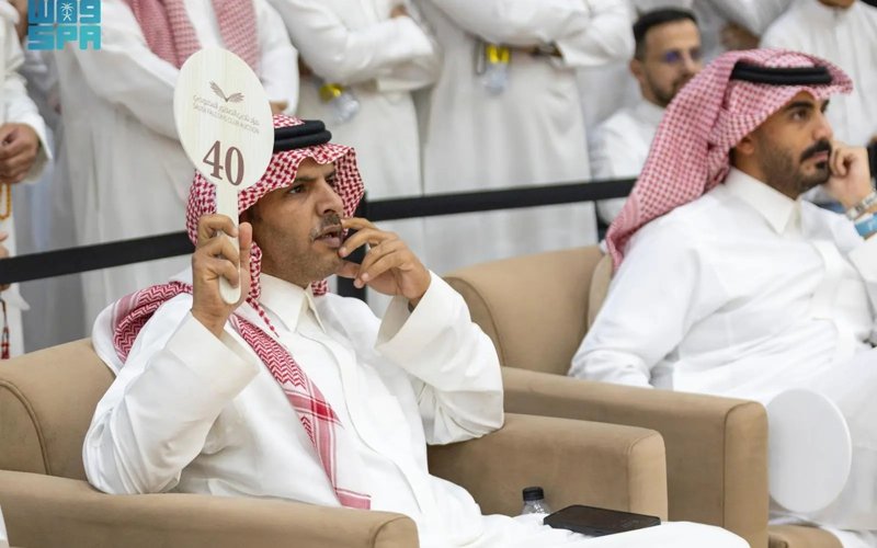 Mongolian Falcons Sell for SAR900,000 at Saudi Falcons Exhibition Mongolian Falcons Sell for SAR900,000 at Saudi Falcons Exhibition