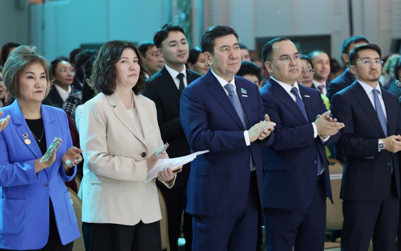 AMANAT: Jasandy ıntellekt bilim berý júıesine qajet mańyzdy múmkindikterge jol ashady AMANAT: Jasandy ıntellekt bilim berý júıesine qajet mańyzdy múmkindikterge jol ashady