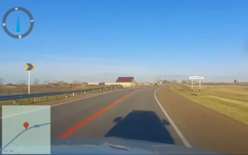 светоотражающая разметка, дорога, трасса