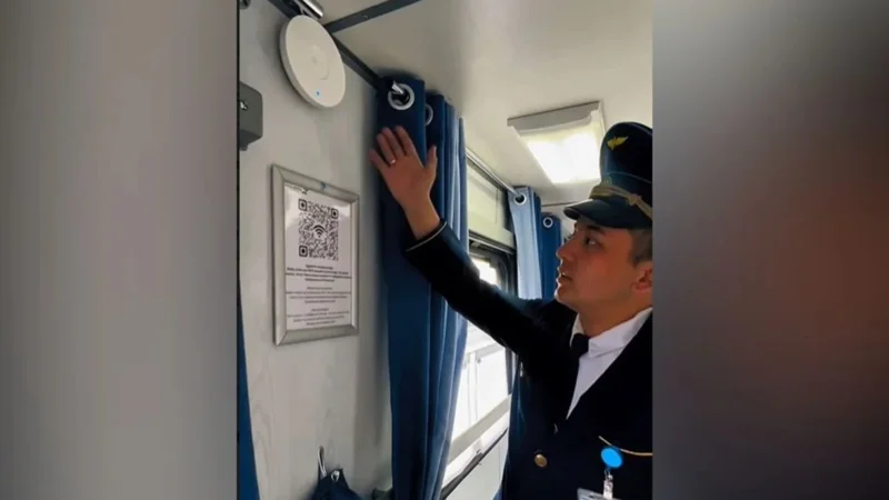 Starlink internet rolls out on Astana-Arkalyk train