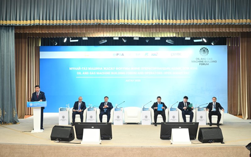 Qoshanov: Bizdiń strategııalyq maqsatymyz – shıkizatqa táýeldilikten arylý Qoshanov: Bizdiń strategııalyq maqsatymyz – shıkizatqa táýeldilikten arylý