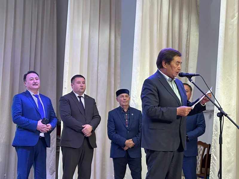 Ulytaý oblysynda Qaırat Baıbosynovtyń 75 jyldyq mereıtoıy toılandy Ulytaý oblysynda Qaırat Baıbosynovtyń 75 jyldyq mereıtoıy toılandy