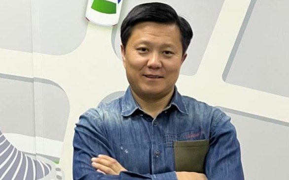 Медет Курманов а