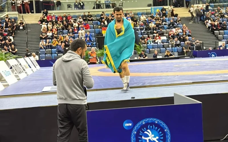 Нурлан Бекжанов