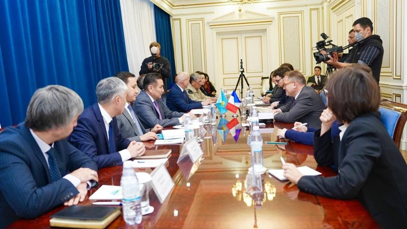 Восточный Казахстан и Франция углубляют сотрудничество р