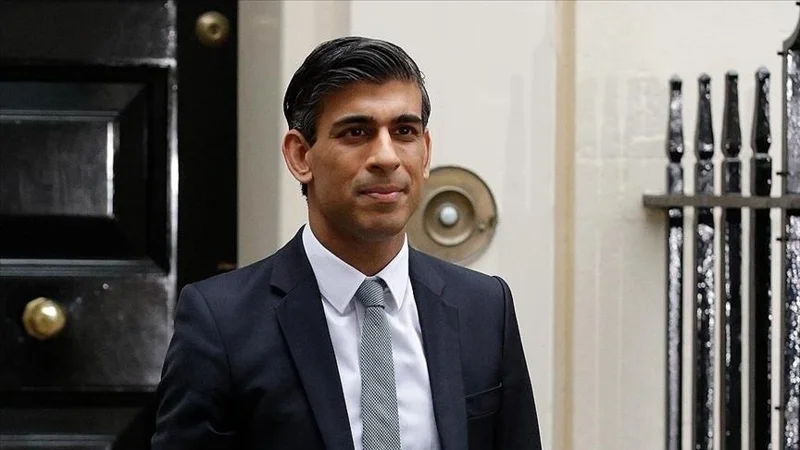 Экс-премьер Великобритании начал работать в Microsoft