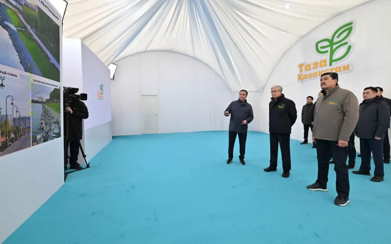 Президент РК поручил ускорить строительство завода по переработке твердых бытовых отходов