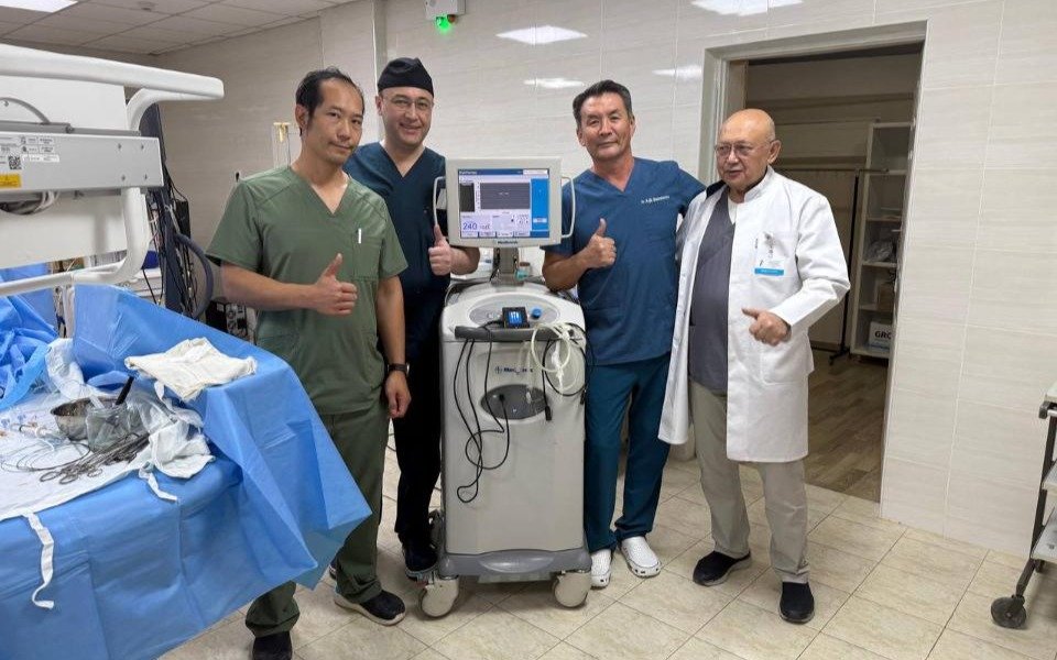 Элина Бандеевамен жыныстық қатынас