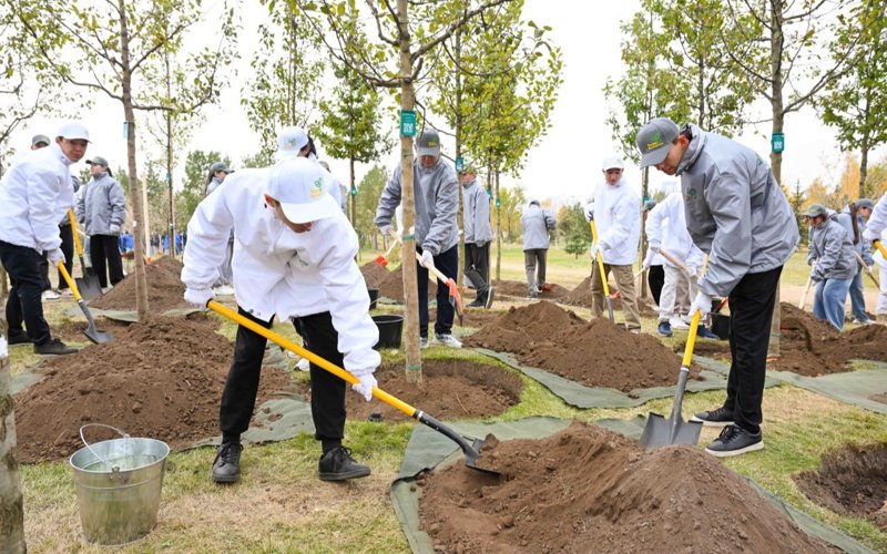 President Tokayev joins Taza Qazakhstan environmental campaign President Tokayev joins Taza Qazakhstan environmental campaign