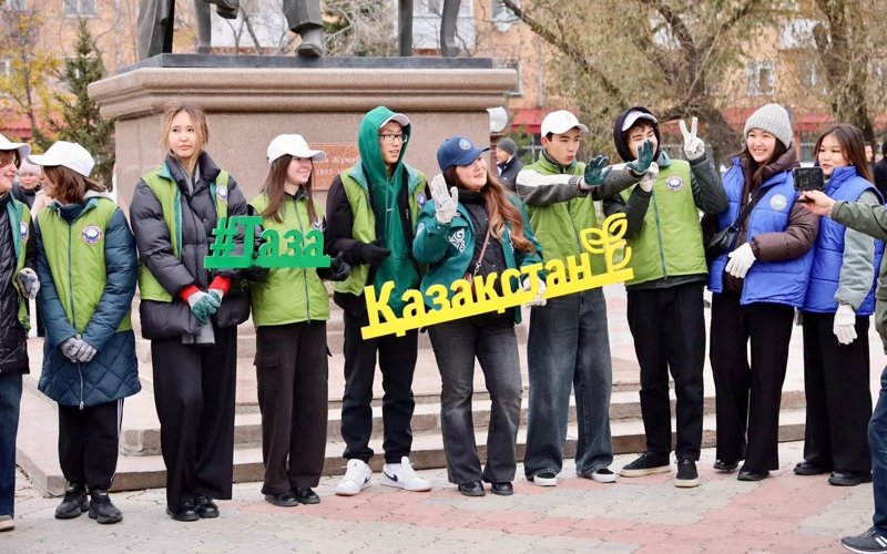 Более 120 тысяч саженцев посадили в СКО в рамках «Таза Қазақстан» Более 120 тысяч саженцев посадили в СКО в рамках «Таза Қазақстан»