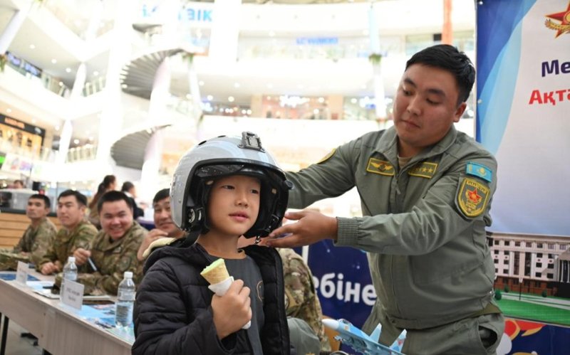 В Актау прошла ярмарка вакансий для желающих поступить на воинскую службу В Актау прошла ярмарка вакансий для желающих поступить на воинскую службу