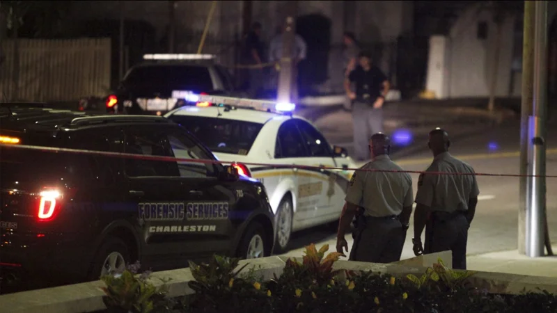 Оңтүстік Каролинадағы барда атыс болып, 4 адам қаза тапты