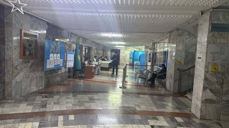 В Семее начались первые в Казахстане выборы акима областного центра В Семее начались первые в Казахстане выборы акима областного центра
