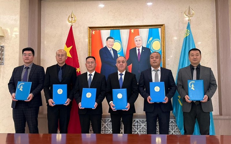 БҚО Қытаймен әріптестікті күшейтті: жалпы құны 134 млрд теңге болатын 14 меморандумға қол қойды 