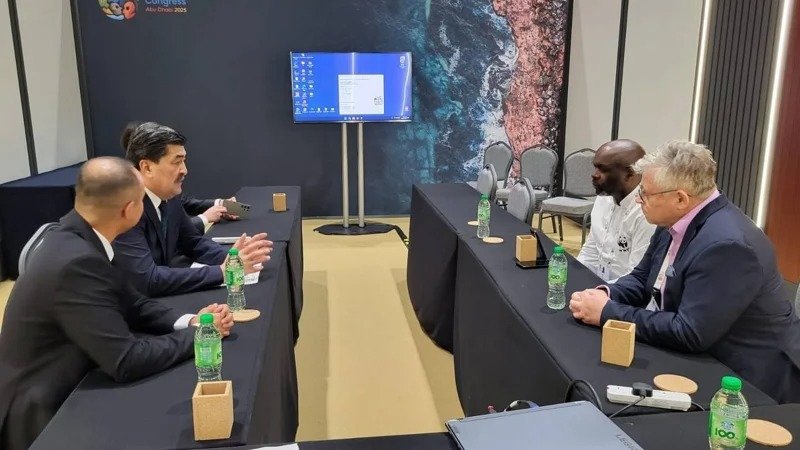 Kazakhstan presents digital saiga horn tracking system in UAE