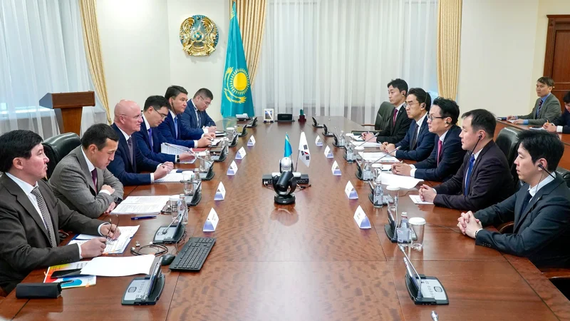 Роман Скляр встретился с президентом корпорации KT&G Банг Кёнг Маном