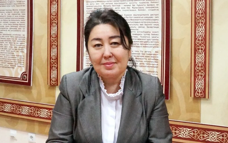 Гүлжахан БИМЕНДИНА