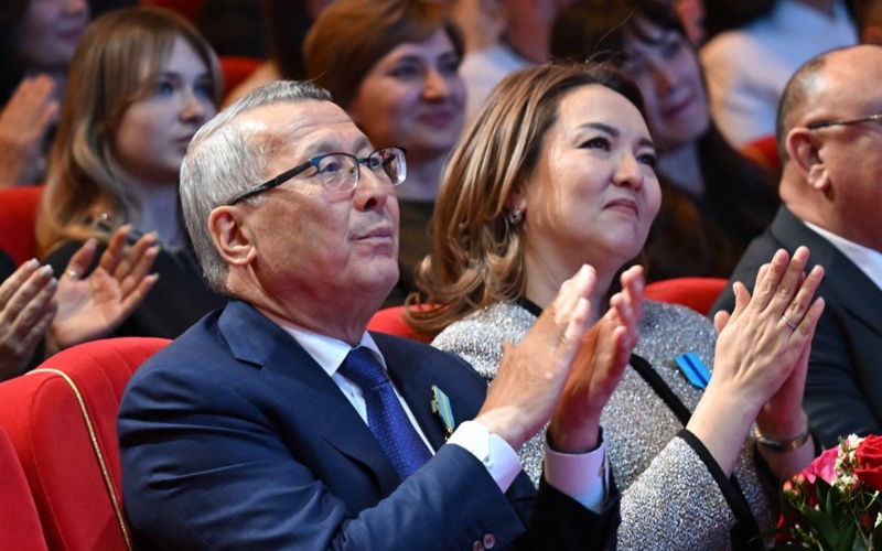 Prezıdent «Lýkoıl» kompanııasynyń mereıtoılyq is-sharasyna qatysty Prezıdent «Lýkoıl» kompanııasynyń mereıtoılyq is-sharasyna qatysty