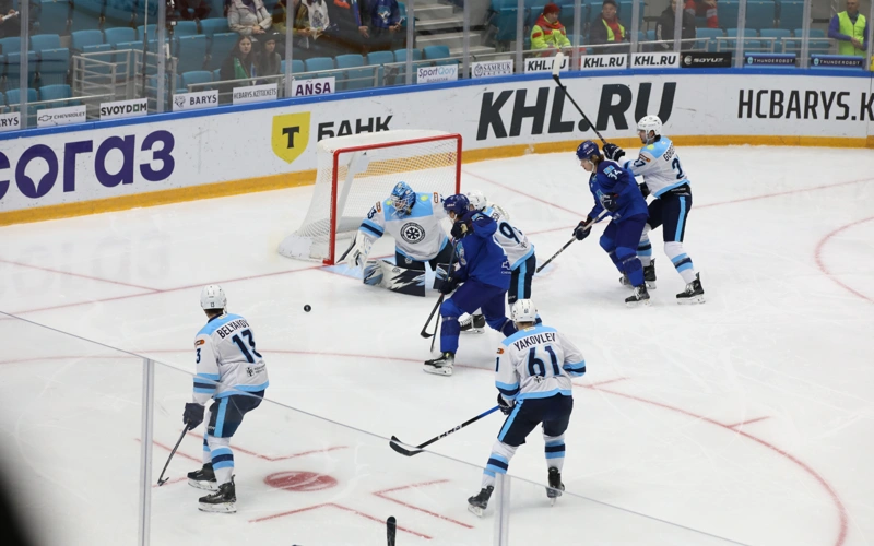 «Барыс» проиграл «Сибири» в овертайме на своем льду