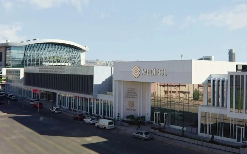 Түркиядағы 17 жеке университетте медицина факультеті жабылуы мүмкін