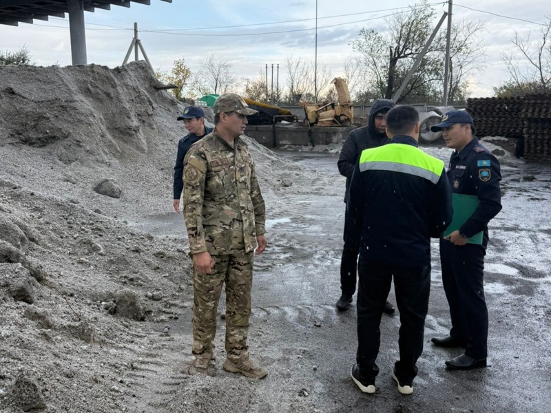 Как карагандинские трассы готовят к зиме Как карагандинские трассы готовят к зиме