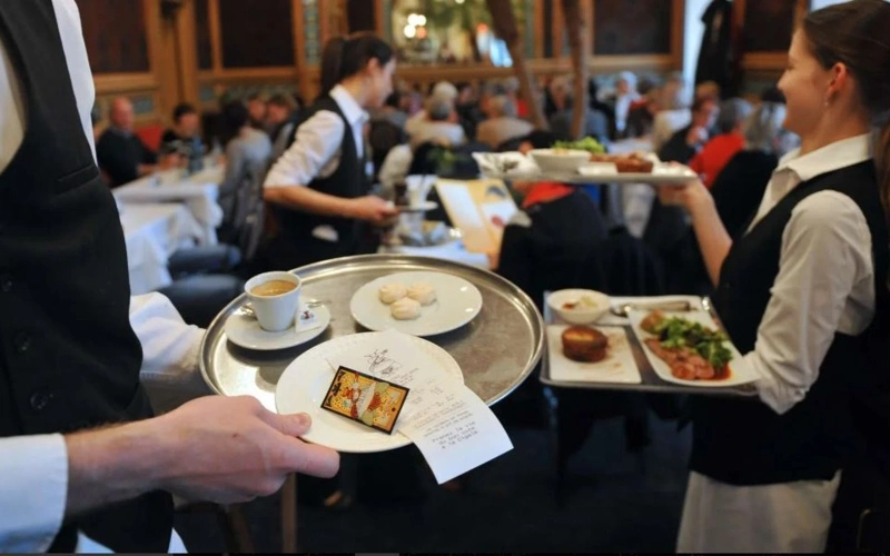 қызмет көрсету