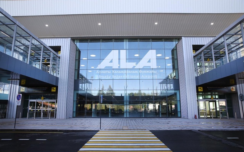 Современная гостиница и многоуровневый паркинг: что изменится в аэропорту Алматы после модернизации