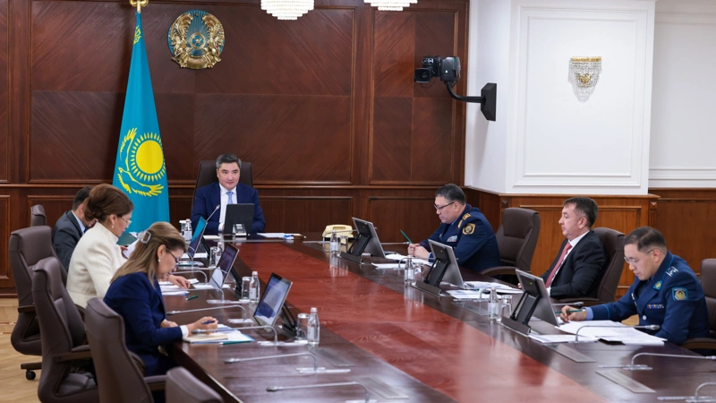 Олжас Бектенов поручил подготовить рейтинг оценки деятельности акиматов по профилактике наркоправонарушений