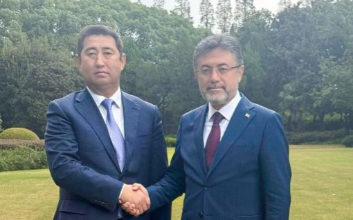 Aidarbek Saparov, İbrahim Yumaklı