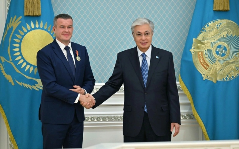 To note, Kassym-Jomart Tokayev awarded WADA President Witold Bańka the Dostyq Order, II degree, for his contribution to the development of Kazakhstan’s sports. To note, Kassym-Jomart Tokayev awarded WADA President Witold Bańka the Dostyq Order, II degree, for his contribution to the development of Kazakhstan’s sports.