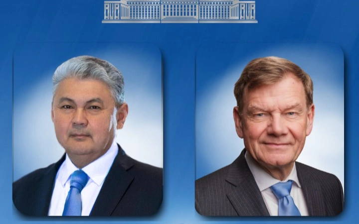 Qazaqstan men Germanııa SІM basshylary telefon arqyly sóılesti