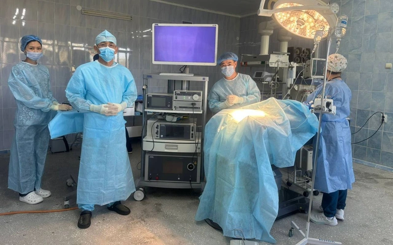 Казахстанские урологи впервые применили лазерное удаление камней при лечении детей
