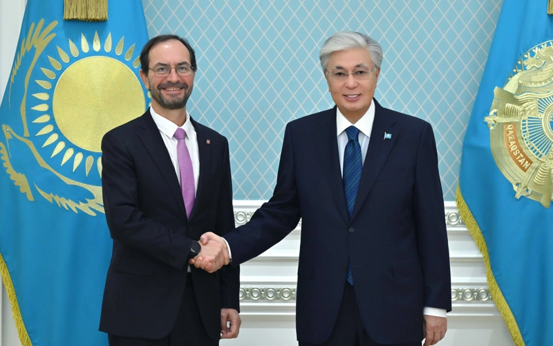 Kassym-Jomart Tokayev meets ISO Secretary General Sergio Mujica