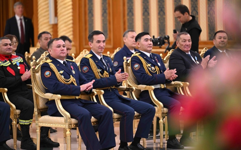 Prezıdenttiń qutqarýshylardyń kásibı merekesinde sóılegen sózi Prezıdenttiń qutqarýshylardyń kásibı merekesinde sóılegen sózi