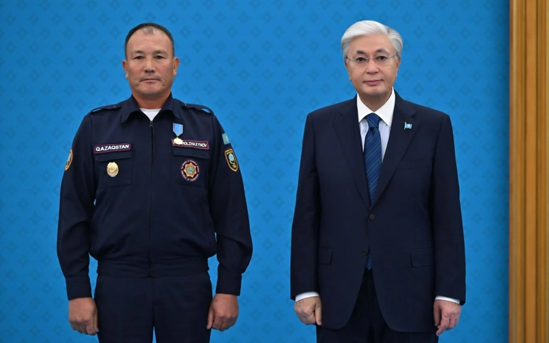 Президент бір топ құтқарушыны мемлекеттік наградалармен марапаттады