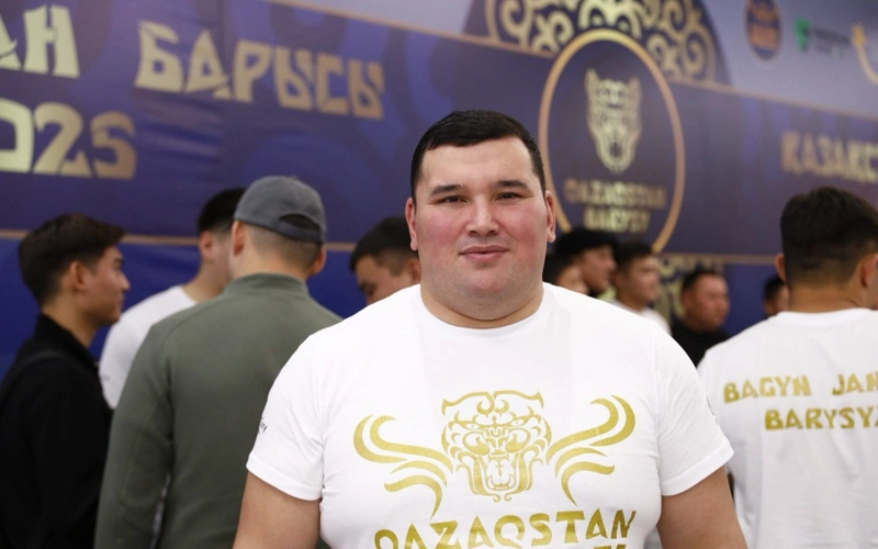 Ekinshi ret «Qazaqstan barysy» atanýǵa bar kúshimdi salamyn – Erasyl Qajybaev