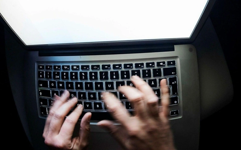 әлеуметтік желіде қорқыту