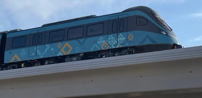 № 104 stantsııasyna LRT-nyń úshinshi quramy kóterildi