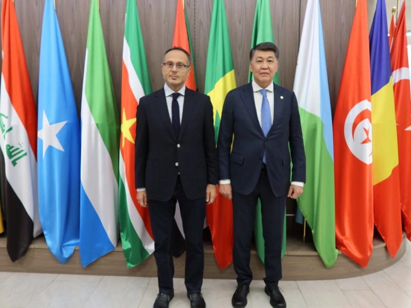 Secretary General met with IOFS Director General in Astana
